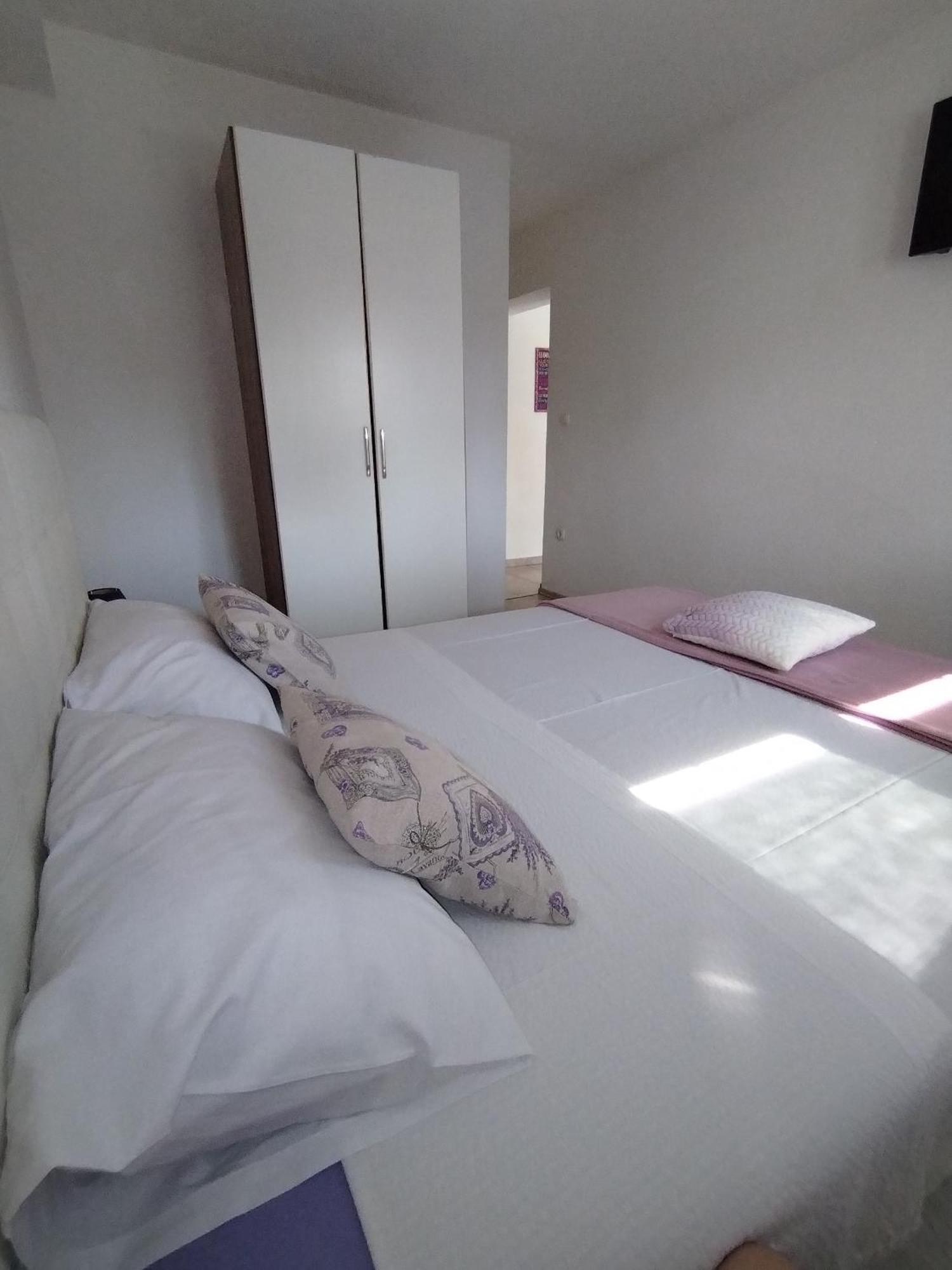 Apartmani Kulin 2 Kaštela Quarto foto