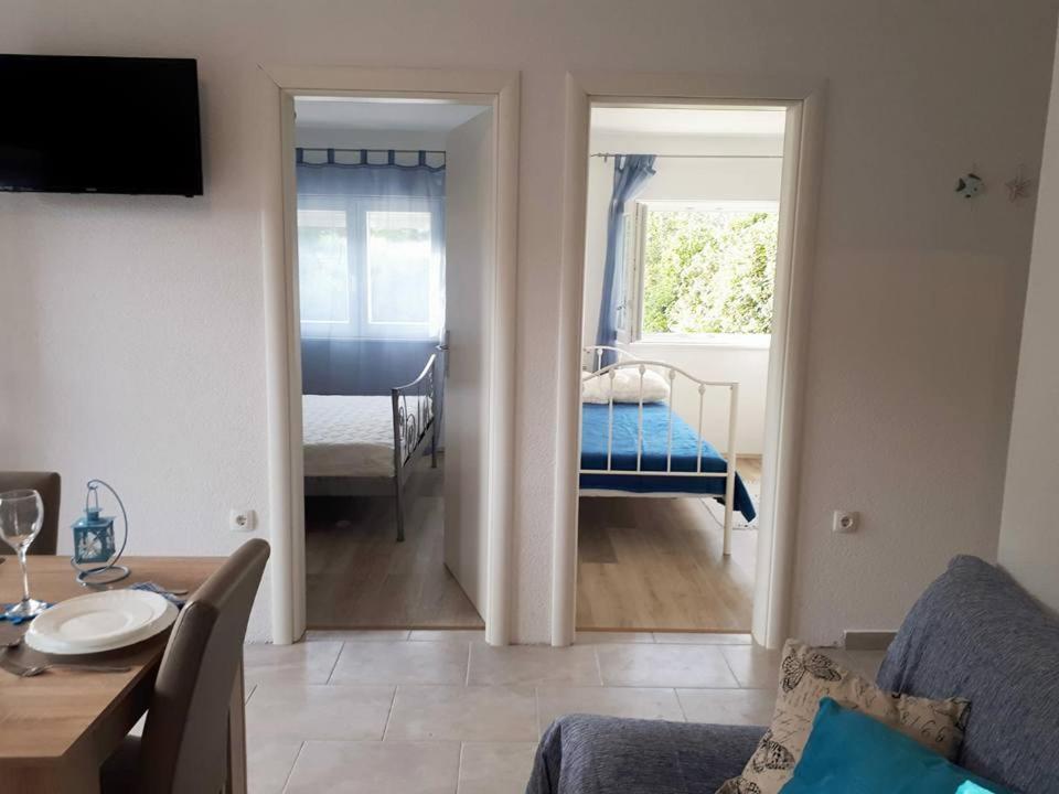 Apartmani Kulin 2 Kaštela Exterior foto